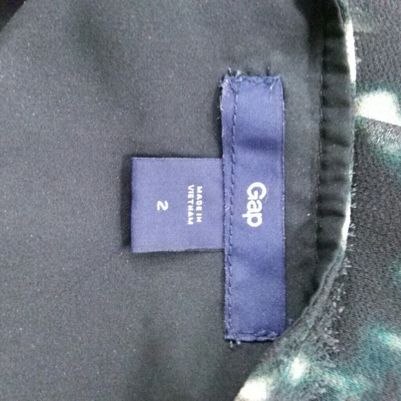 Gap Skirt Mini A-Line Frayed Look Soft Pleats Sz 2 - Picture 3 of 4